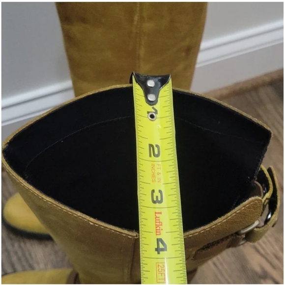 Sorel Ladies Riding Boots in Yellow - Picture 11 of 11